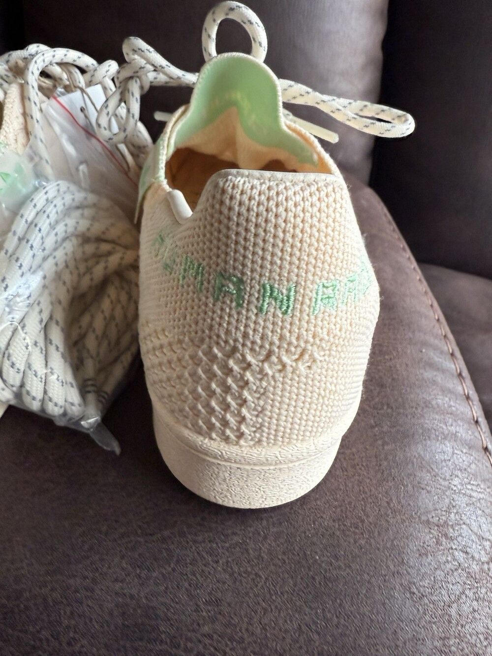 Adidas X S42931 Mens Pharrell Superstar Human Race Primeknit Beige Shoes 5 RARE - Picture 5 of 15